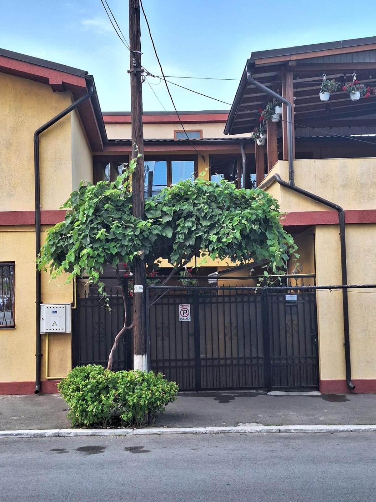 Vila Trandafir Constanţa Exterior foto